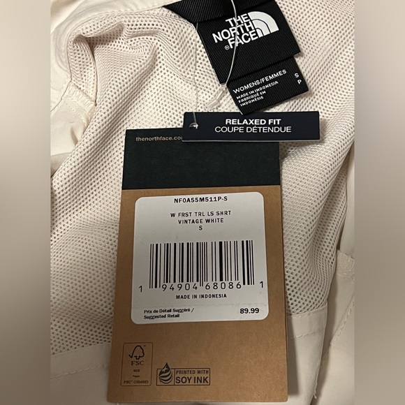 BNWT NORTH FACE FIRST TRAIL LONG SLEEVE
SHIRT - WOMEN'S. size S - Picture 5 of 8